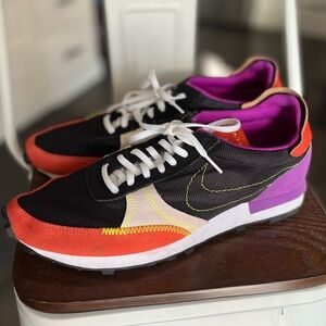 Nike Daybreak Purple Mantra Orange.